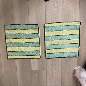 Set 2 Nanette Lepore Villa Home Pillow Coves Cases 18” Square Teal Yellow Black